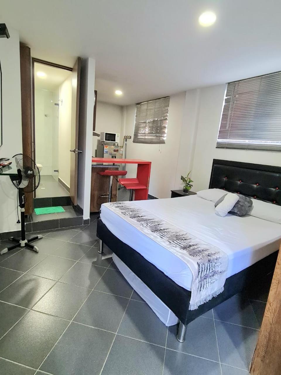 New Cozy Apartment In The Poblado, San Lucas Медельїн Екстер'єр фото